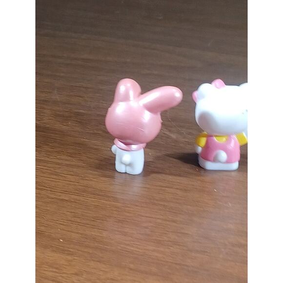 HELLO KITTY Figure Lot Of 5 - Picture 9 of 11